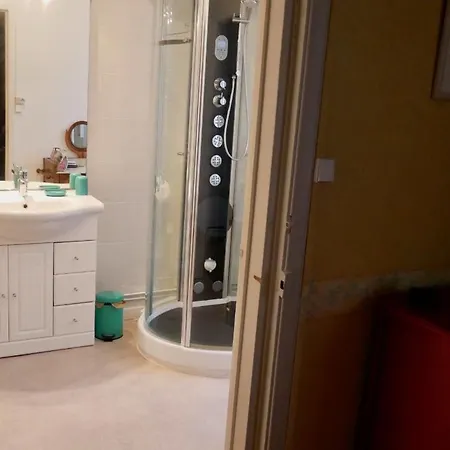 Lepicerie De Madeleine Tatil Evi